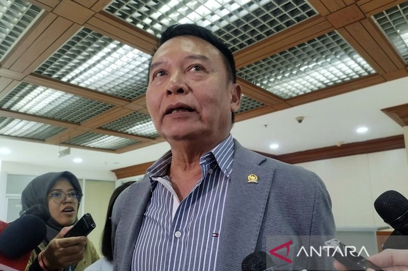 Panja DPR dan pemerintah rampungkan pembahasan 40 persen DIM RUU TNI
