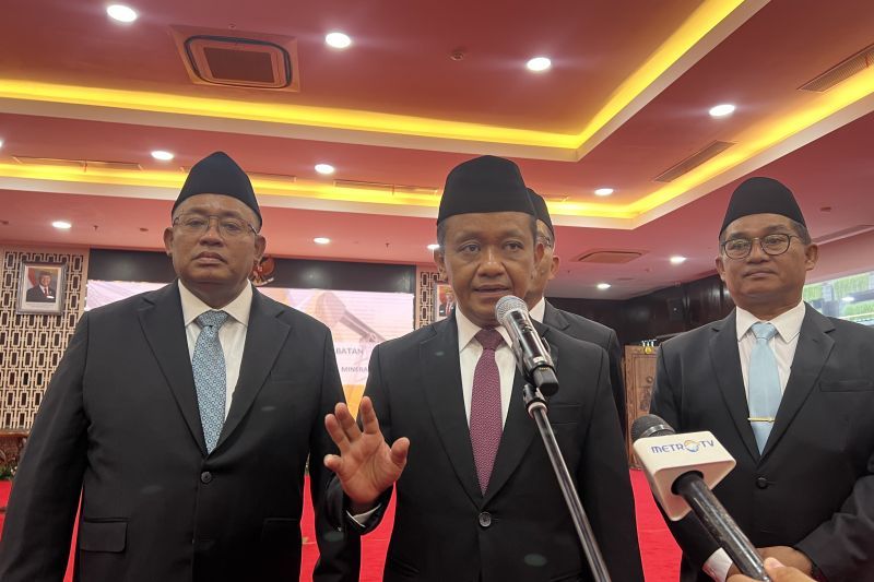 Menteri ESDM bahas dampak konflik Iran-Israel dengan Pertamina