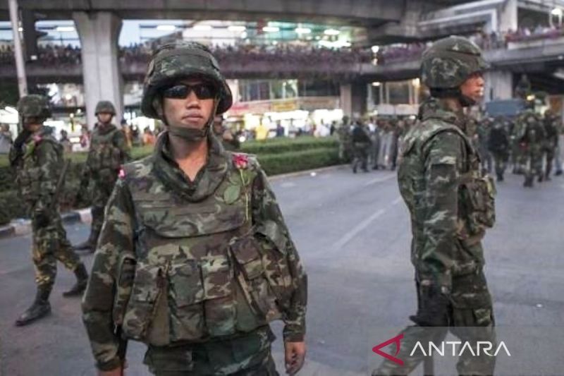 Thailand lancarkan serangan udara, balas roket Kamboja