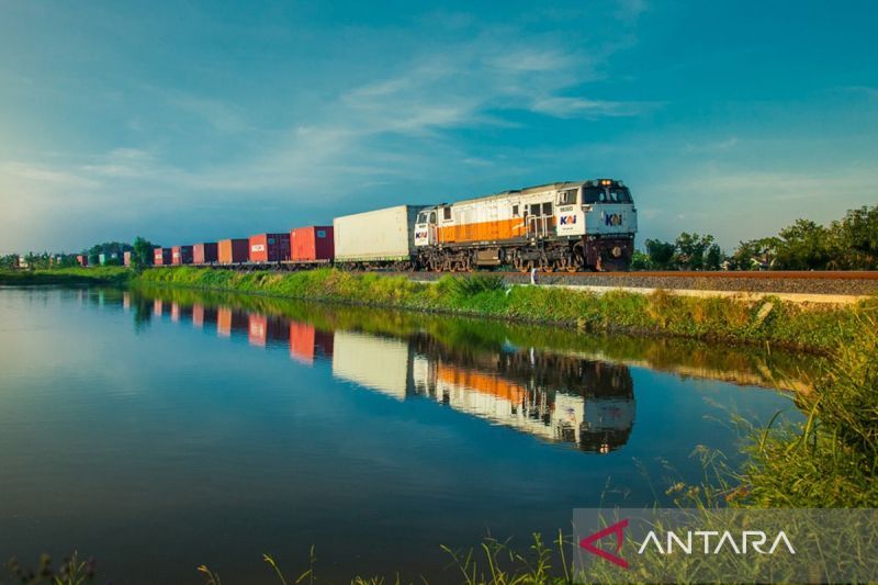 KAI catat angkutan ritel naik 15 persen pada Januari-Juli 2025