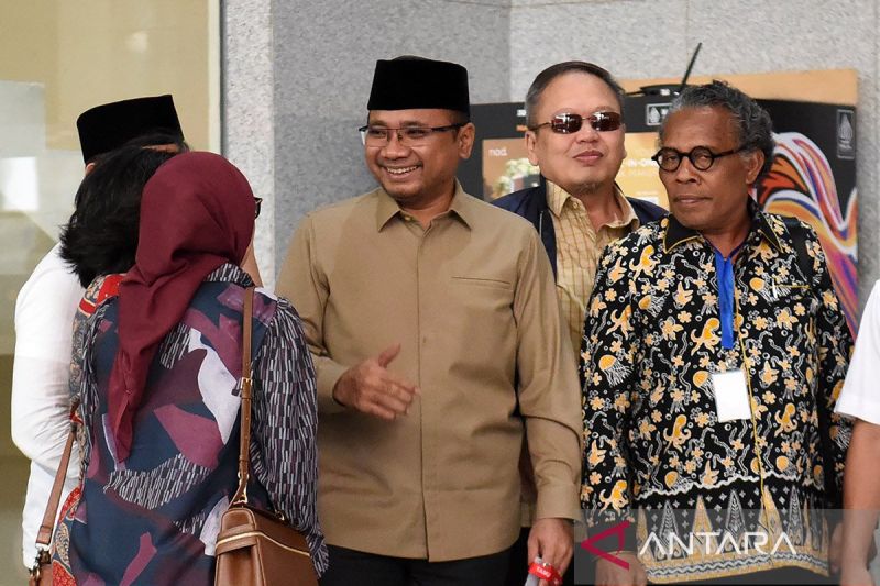 Soal penggeledahan Kemenag, Menag: Kita serahkan ke KPK