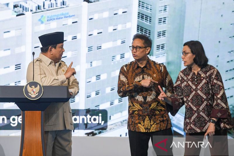 Ramai isu mundur, Sri Mulyani buktikan hadir di rapat kabinet kemarin
