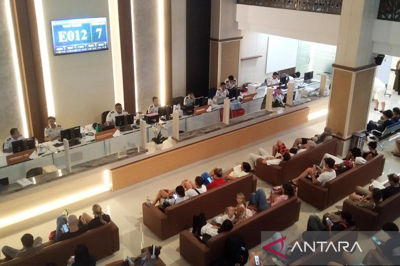 Imigrasi Bali beri izin tinggal darurat WNA imbas konflik Timur Tengah