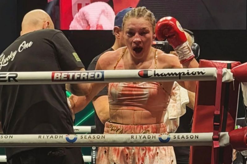 Price atasi Pineiro untuk pertahankan tiga sabuk juara dunia