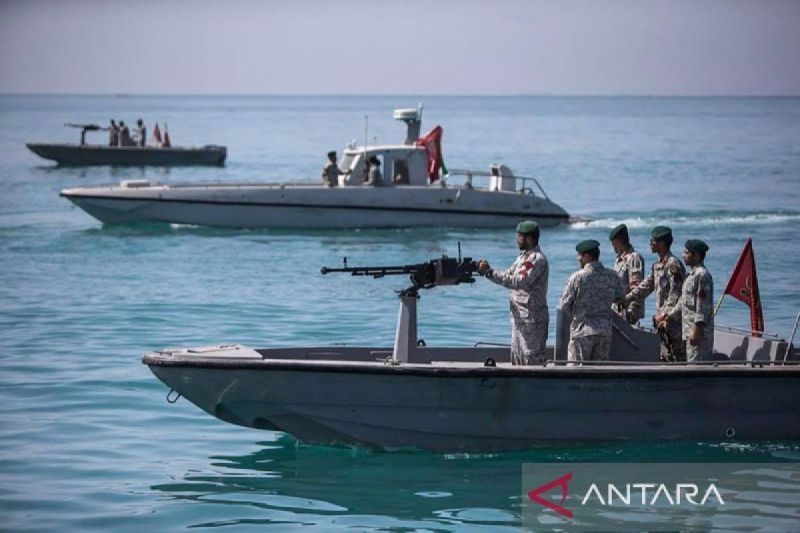 Otoritas Selat Teluk Persia: Sanksi AS tak jamin kendali Selat Hormuz
