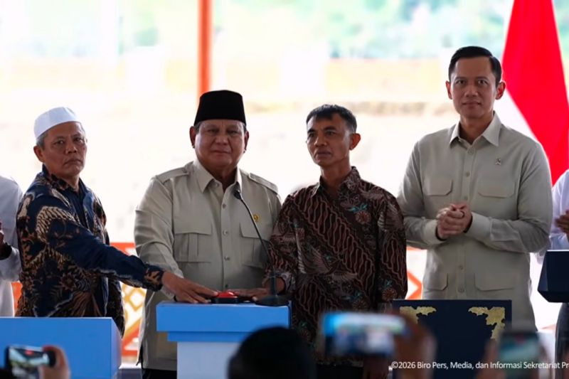 Di Lombok Barat, Prabowo resmikan serentak lima bendungan di Indonesia