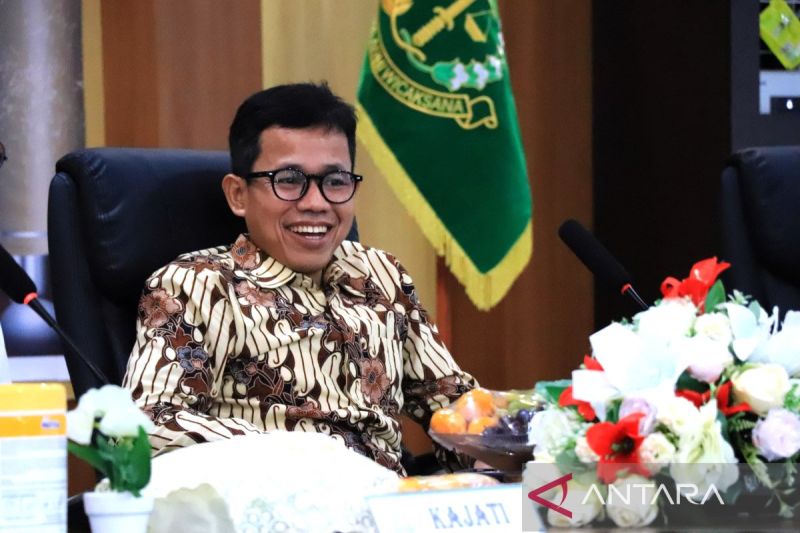 Febrie mundur, Komjak nilai perlu segera ada Jampidsus definitif