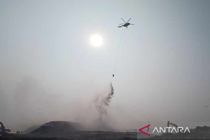 BPBD terus lakukan pendinginan pasca pemadaman TPA Jatiwaringin