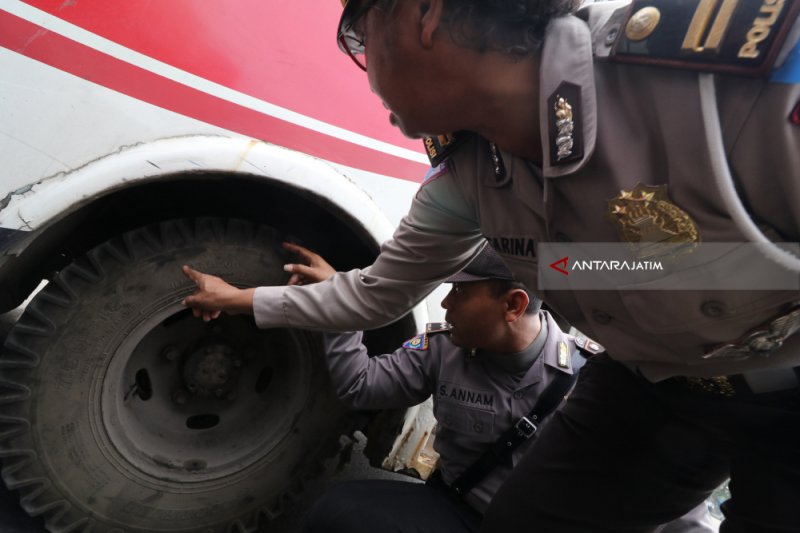 Polisi pastikan narasi denda tilang ban gundul di medsos tak benar