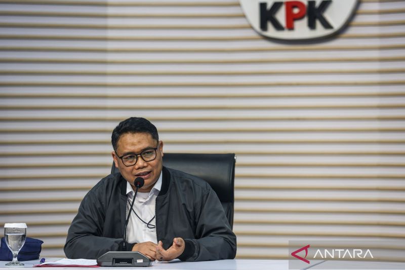 Deputi: KPK bisa ambil alih kasus terkait eks Jampidsus jika mandek