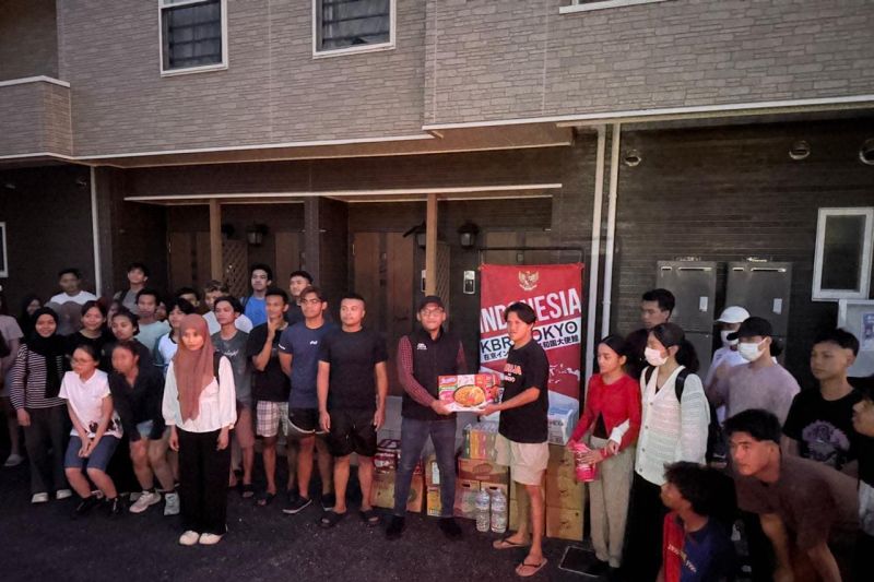 KBRI Tokyo salurkan bantuan langsung ke WNI terdampak gempa Kumamoto