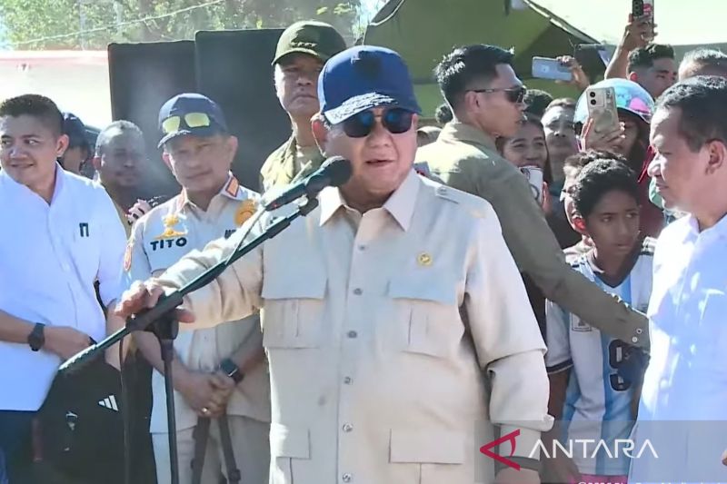 Usai pimpin rapat, Prabowo lanjut cek kondisi pengungsi di Nagekeo NTT