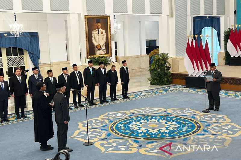 Presiden lantik Suahasil Nazara jadi Menkeu gantikan Purbaya